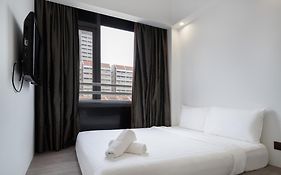 Lion Peak Hotel Dickson 3*